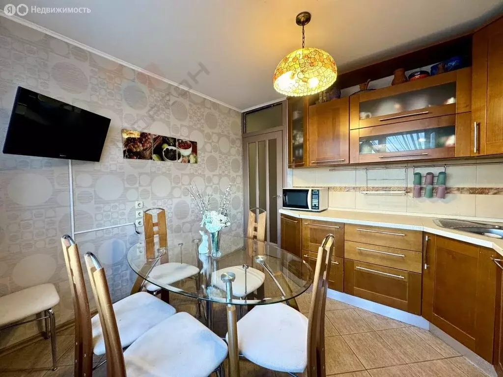 2-комнатная квартира: Краснодар, Симферопольская улица, 2/2 (59.9 м) - Фото 1