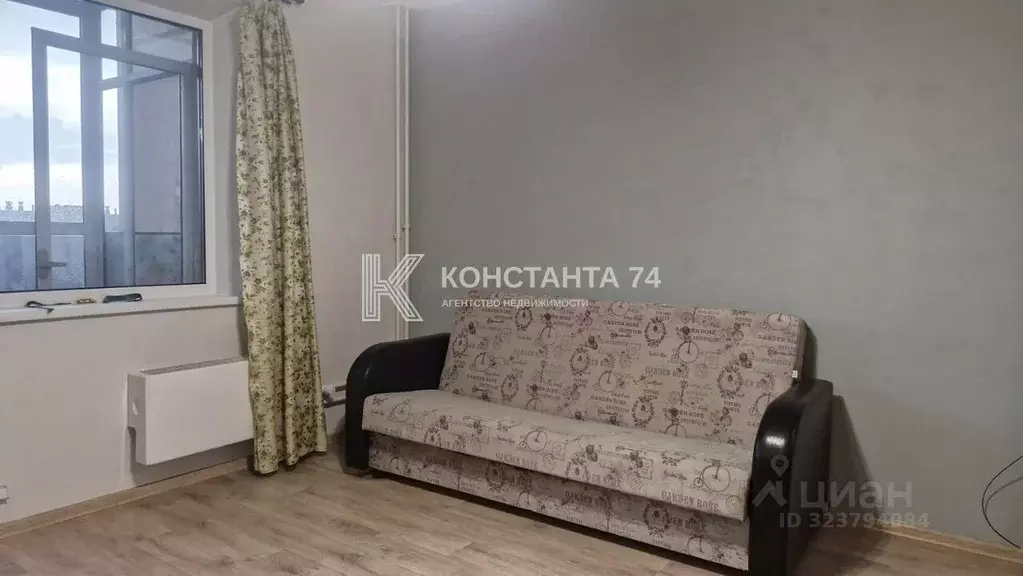 Студия Челябинская область, Челябинск ул. Толбухина, 3 (28.0 м) - Фото 1