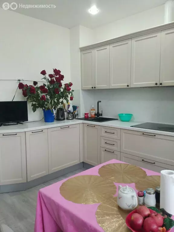 2-комнатная квартира: Ялуторовск, улица Свободы, 28 (53.4 м) - Фото 2