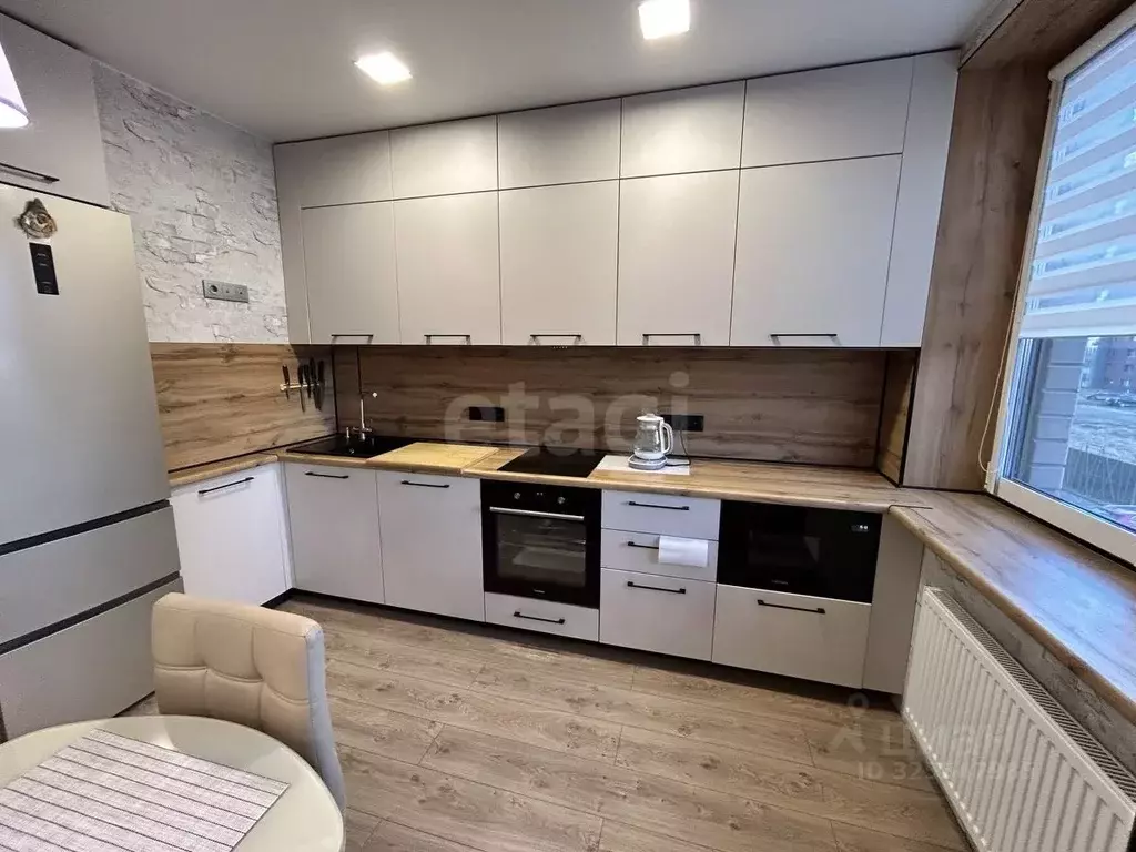 1-к кв. Тюменская область, Тюмень ул. Тимофея Чаркова, 81к2 (34.5 м) - Фото 1