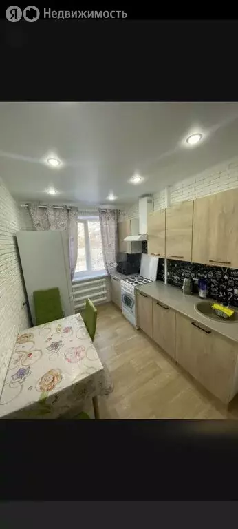 2-комнатная квартира: Саратов, проспект Энтузиастов, 61 (60 м) - Фото 1