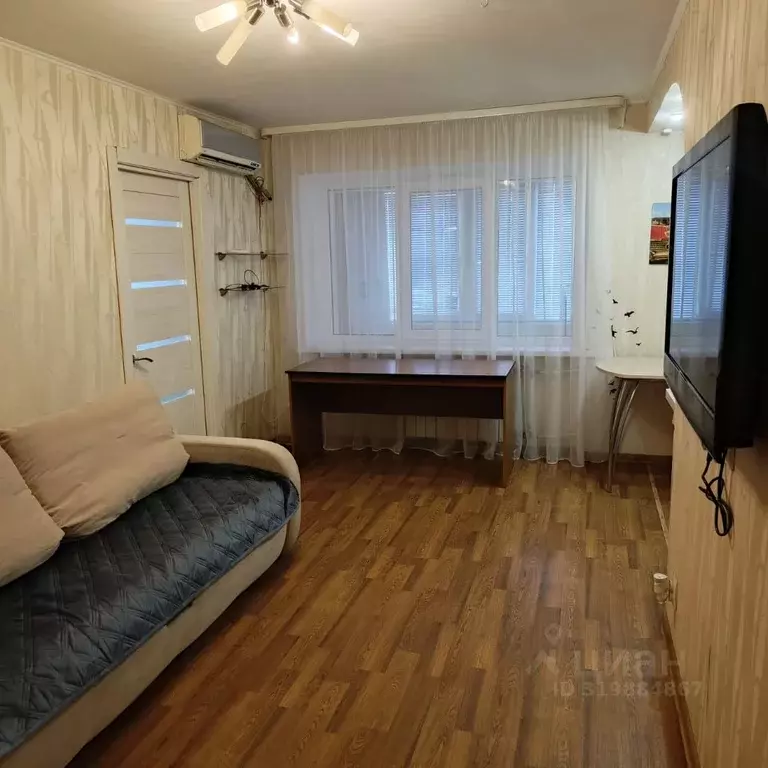 2-к кв. Волгоградская область, Волгоград ул. Глазкова, 13 (49.0 м) - Фото 1