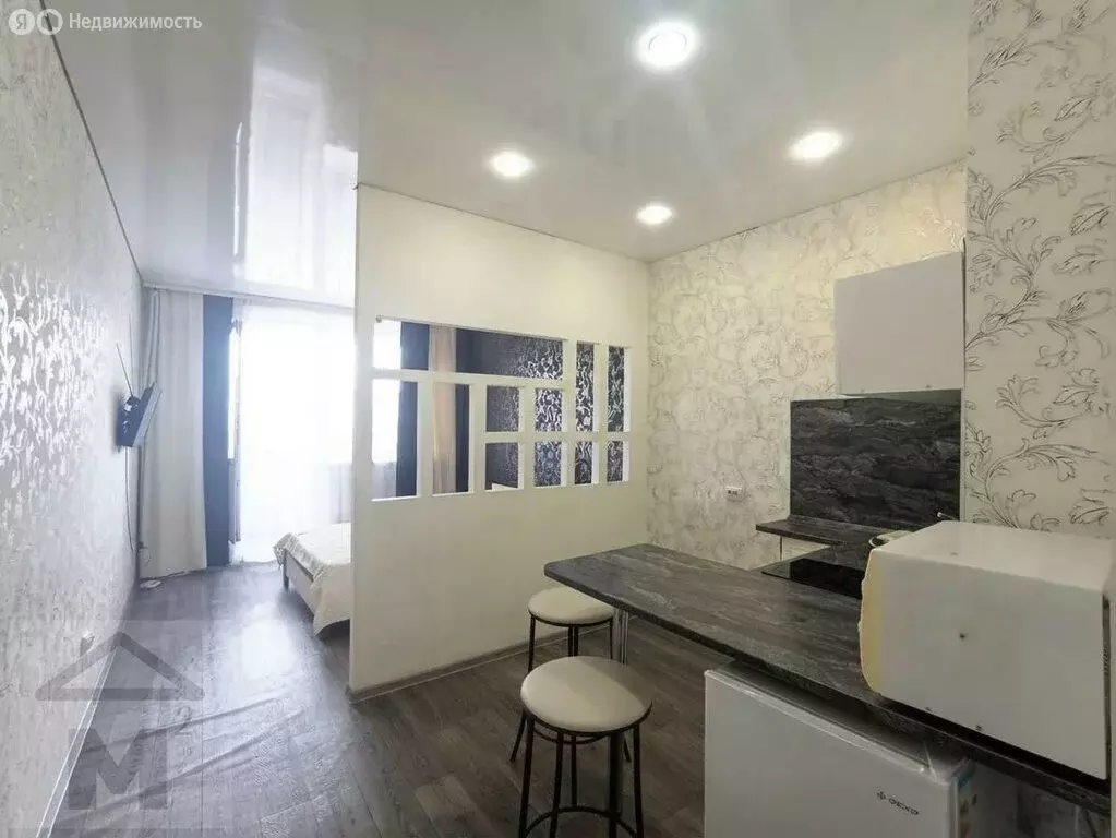 Квартира-студия: Абакан, улица Ивана Ярыгина, 21 (30 м) - Фото 1