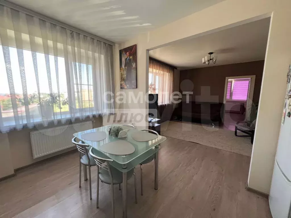 3-к. квартира, 84 м, 3/3 эт. - Фото 0