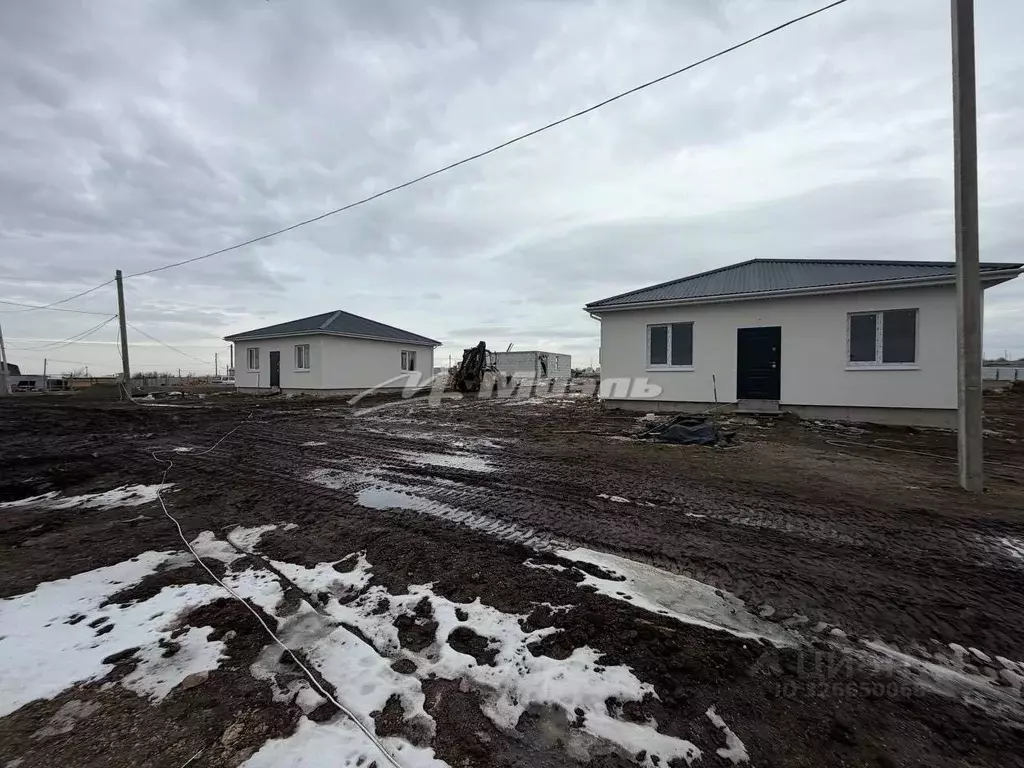 Дом в Крым, Симферопольский район, Трудовское с/пос, Пневматика-2 СПК ... - Фото 1