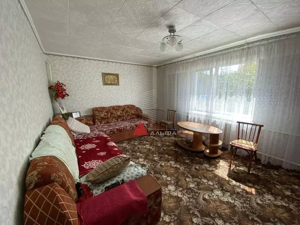 Дом в Крым, Черноморский район, с. Далекое ул. Советская (93 м) - Фото 1