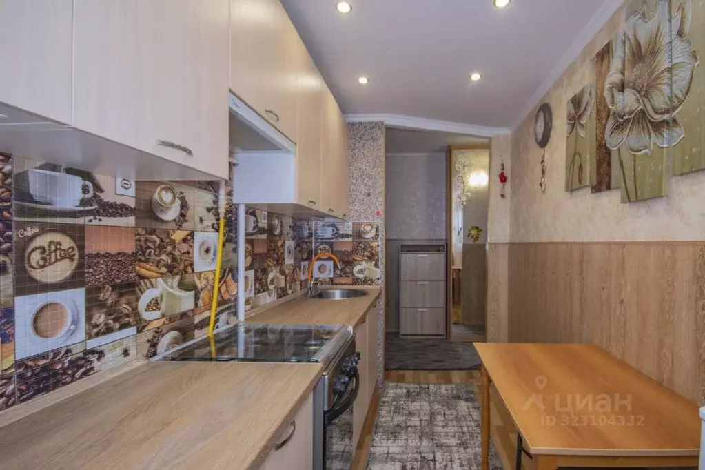 3-к кв. Свердловская область, Екатеринбург ул. Войкова, 25 (58.2 м) - Фото 2