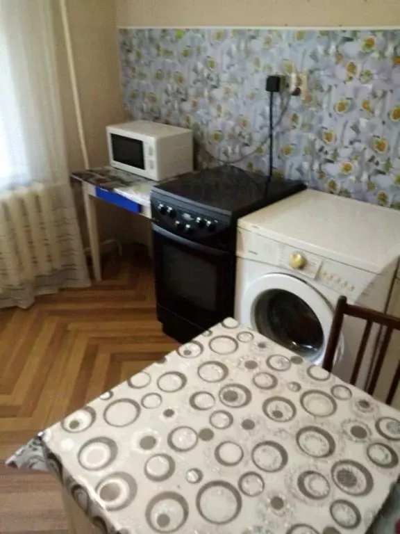 2-к кв. Томская область, Томск Академгородок мкр, ул. Вавилова, 2 ... - Фото 0