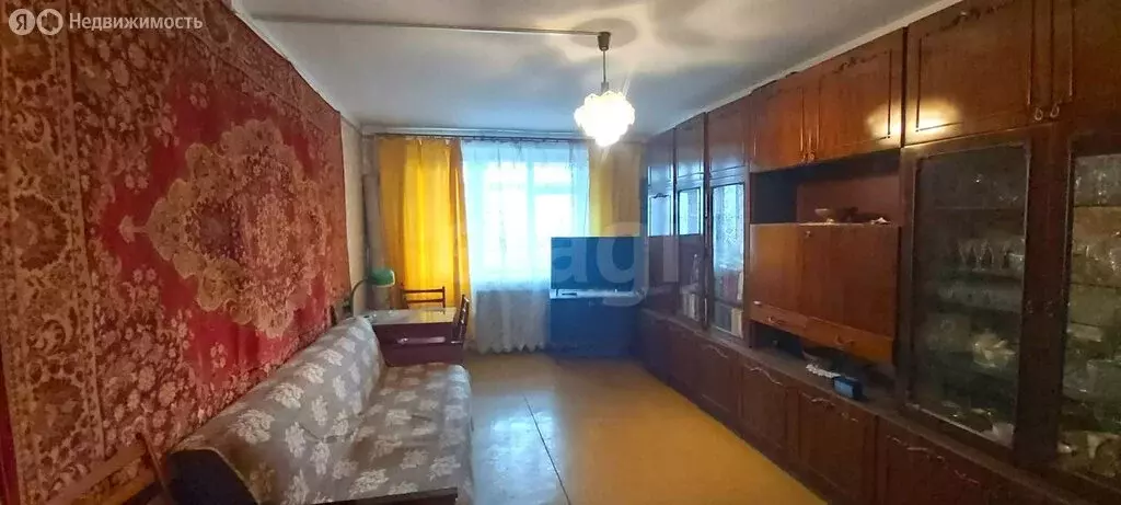 3-комнатная квартира: Феодосия, улица Володарского, 33 (66.9 м) - Фото 2