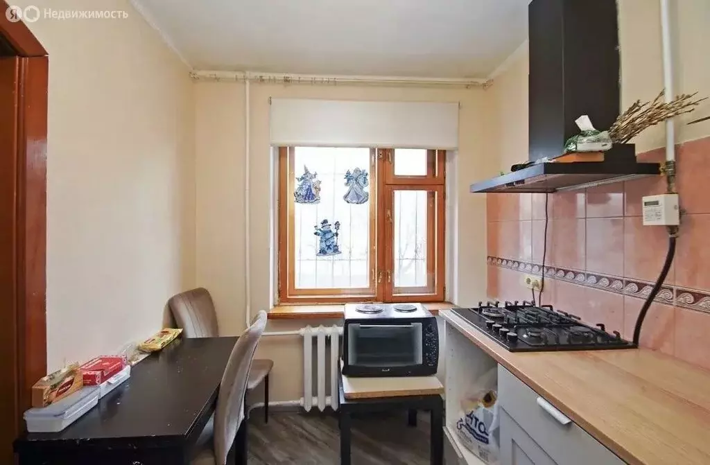 3-комнатная квартира: Омск, Заозёрная улица, 6 (56.7 м) - Фото 2