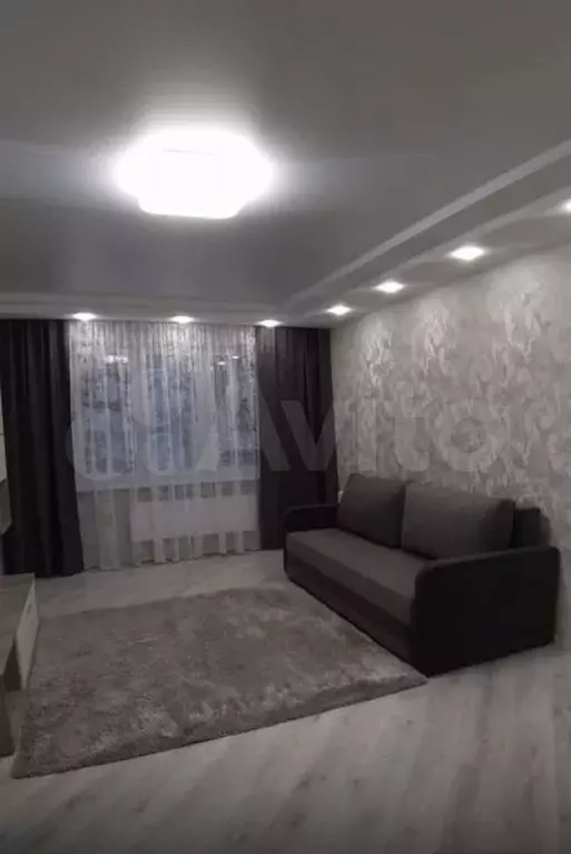 1-к. квартира, 45 м, 6/10 эт. - Фото 1