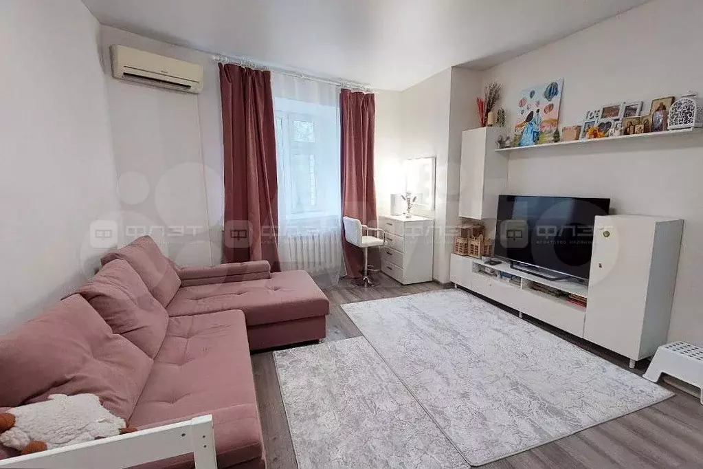 1-к. квартира, 38 м, 1/10 эт. - Фото 1