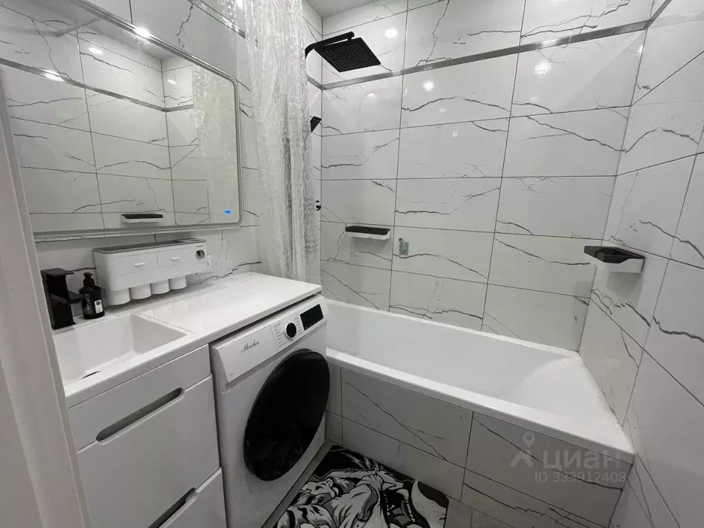 Квартира, 3 комнаты, 72.4 м - Фото 1