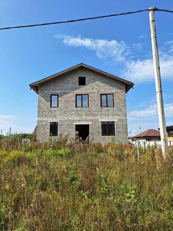 Дом в Нижегородская область, Арзамас ул. Еремеева, 14 (250 м) - Фото 0