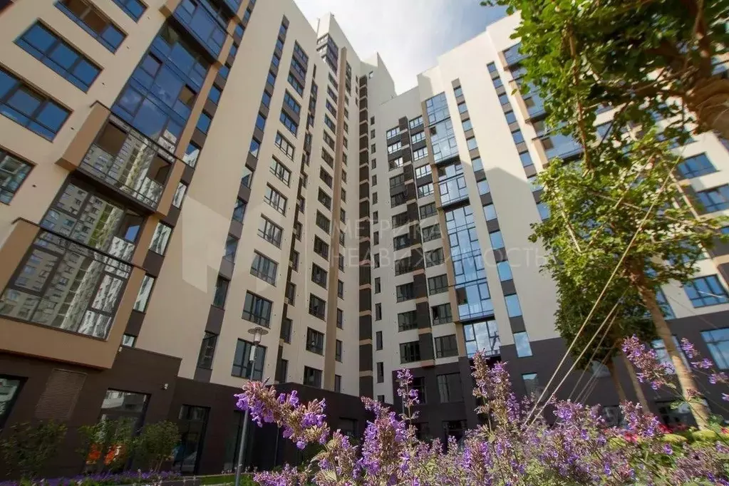 2-к кв. Тюменская область, Тюмень ул. Тимофея Кармацкого, 5 (91.3 м) - Фото 1