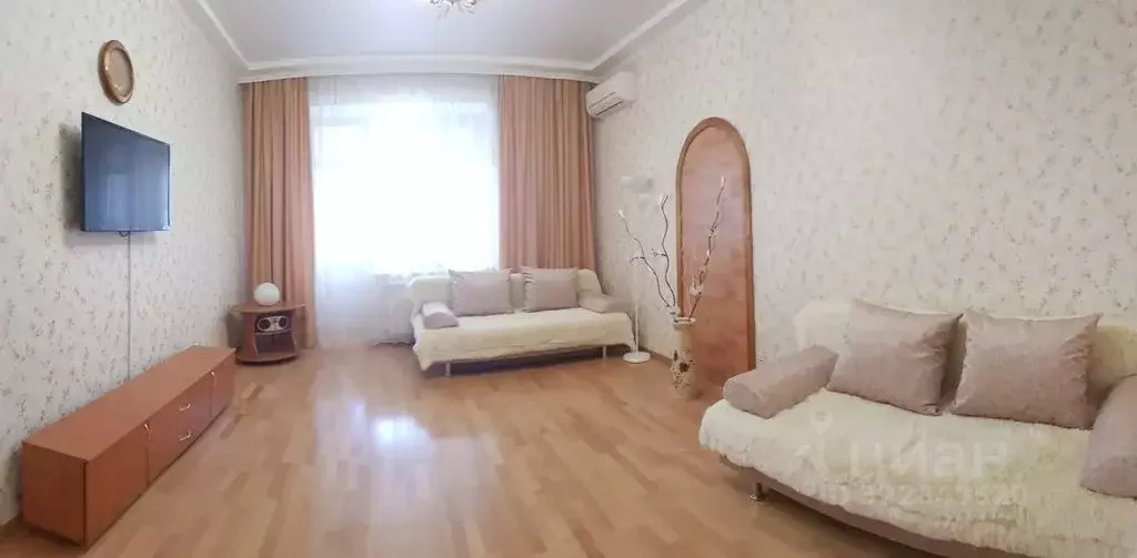 2-к кв. Татарстан, Казань ул. Мулланура Вахитова, 8 (80.0 м) - Фото 1