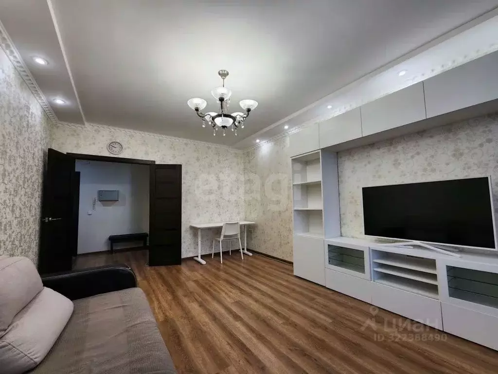 1-к кв. Ямало-Ненецкий АО, Новый Уренгой Восточный мкр, 3/2 (51.0 м) - Фото 1