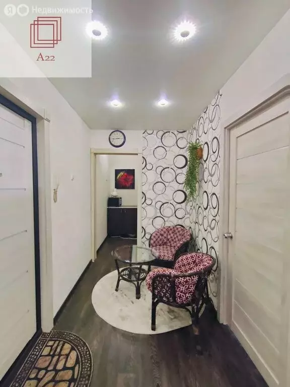 2-комнатная квартира: Барнаул, микрорайон Новосиликатный, улица ... - Фото 1