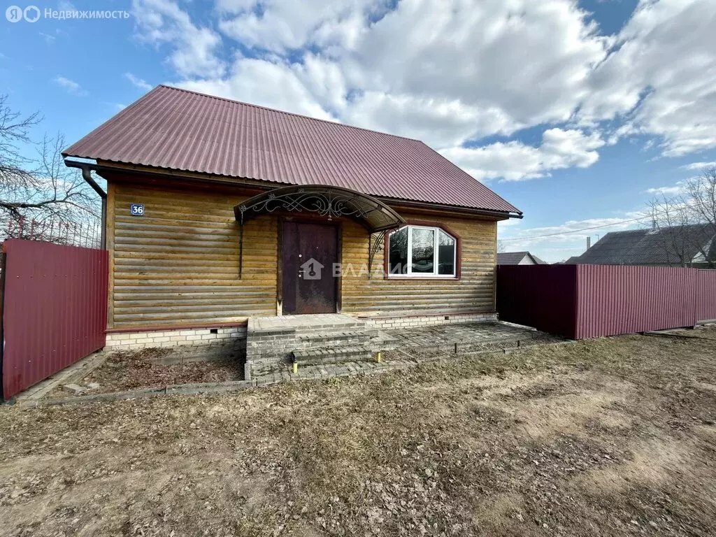 Дом в посёлок городского типа Хиславичи, улица Ленина, 36 (157.3 м) - Фото 1