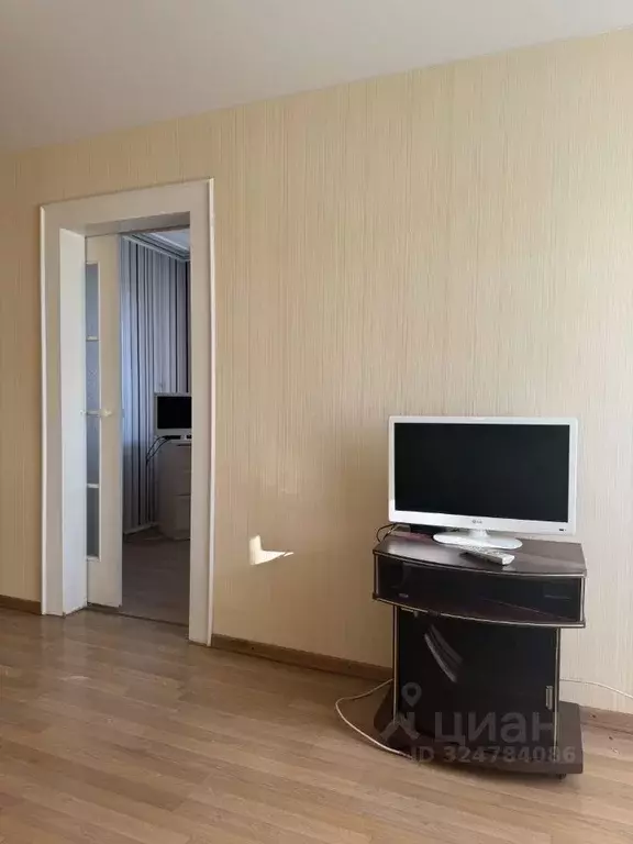 2-к кв. Удмуртия, Ижевск ул. имени Вадима Сивкова, 158 (53.2 м) - Фото 2