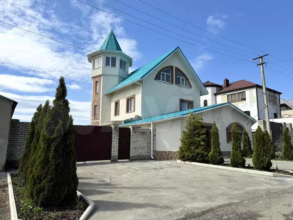 Дом 313 м на участке 6 сот. - Фото 0