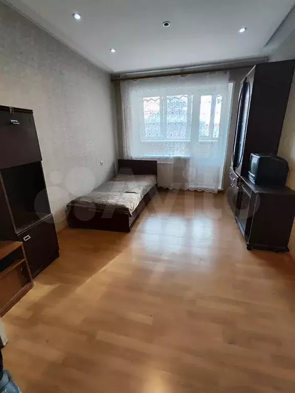 2-к. квартира, 70 м, 4/9 эт. - Фото 0