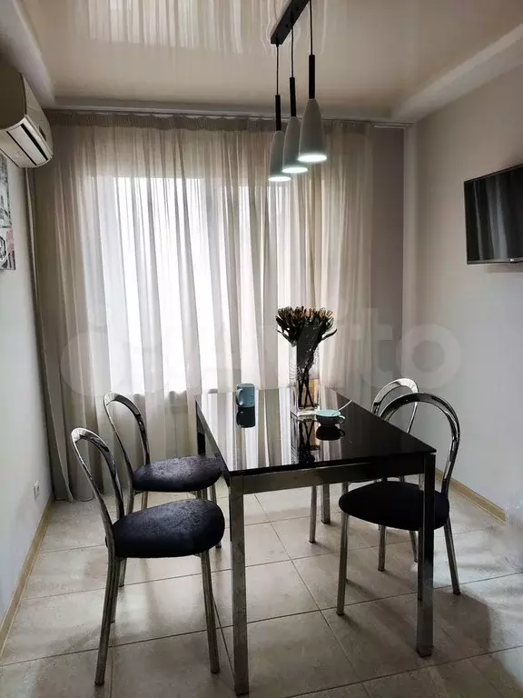 3-к. квартира, 97 м, 4/6 эт. - Фото 0