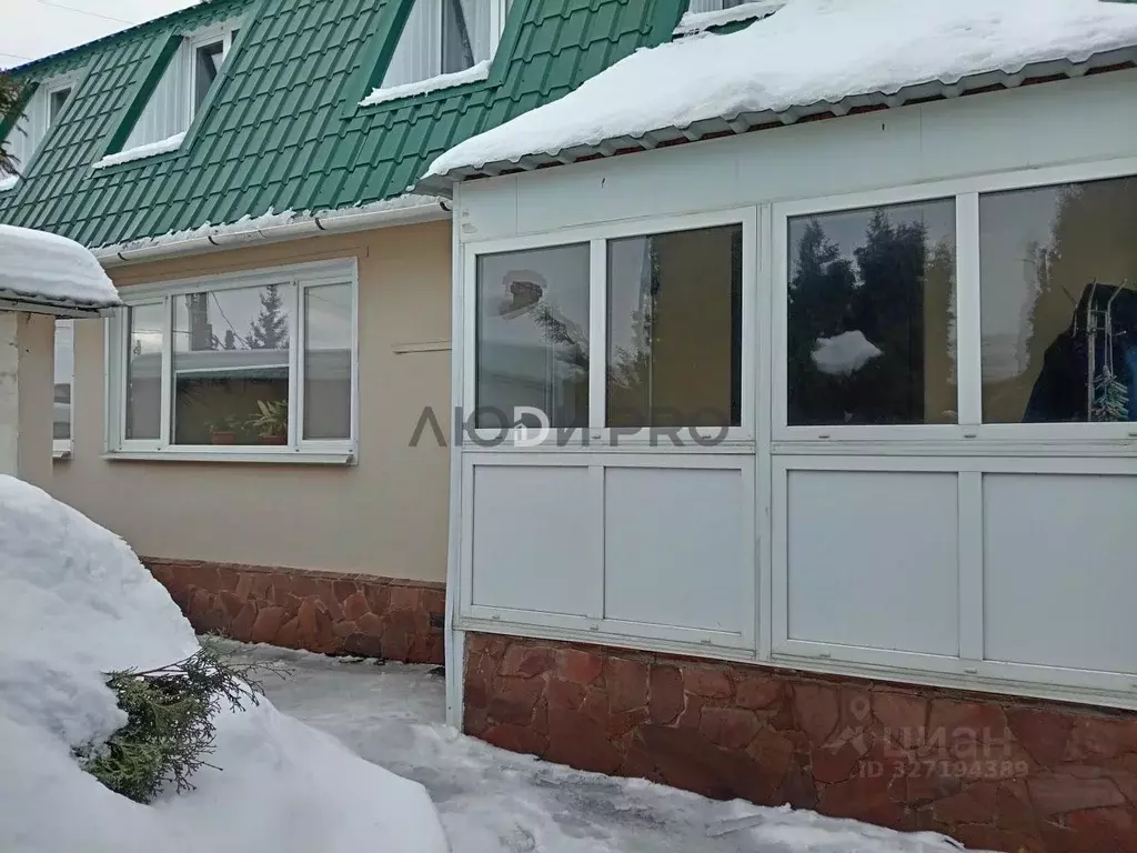 Дом в Саратовская область, с. Пристанное ул. Волжская, 4 (130 м) - Фото 2