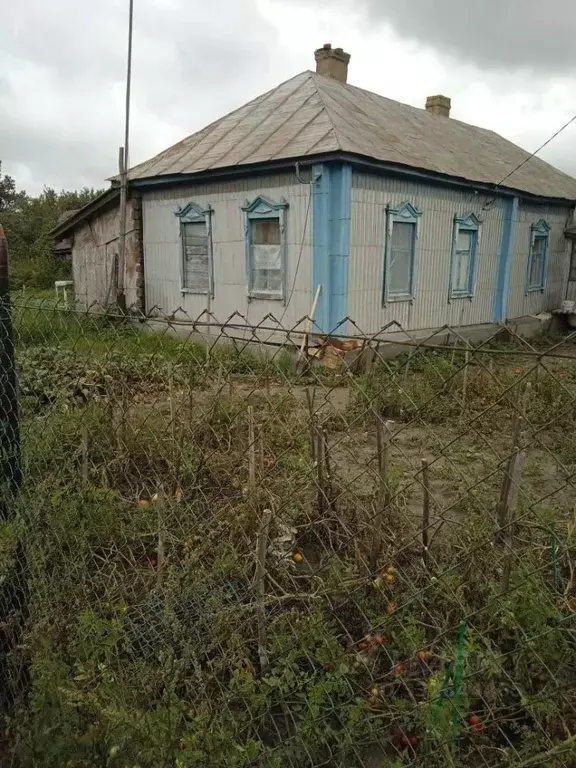Дом в Саратовская область, Ртищевский район, Макаровское муниципальное ... - Фото 1