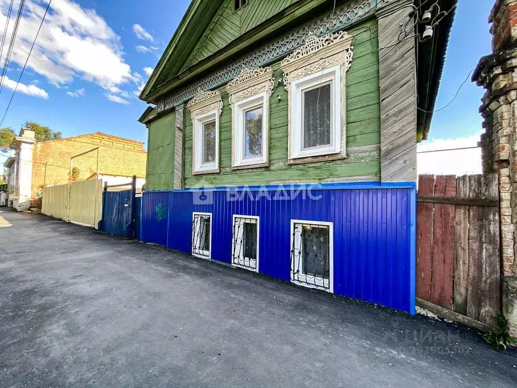 Дом в Саратовская область, Балаково Коммунистическая ул., 64 (63 м) - Фото 0