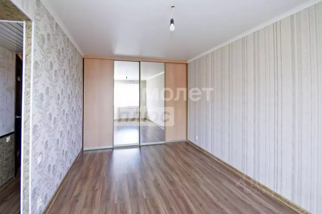 1-к кв. Омская область, Омск Мельничная ул., 89А (30.0 м) - Фото 1