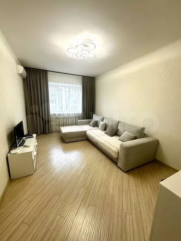 1-к. квартира, 50,1 м, 5/14 эт. - Фото 0