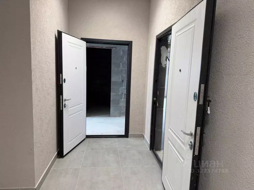 2-к кв. Самарская область, Красный Яр с/пос, с. Белозерки просп. ... - Фото 1