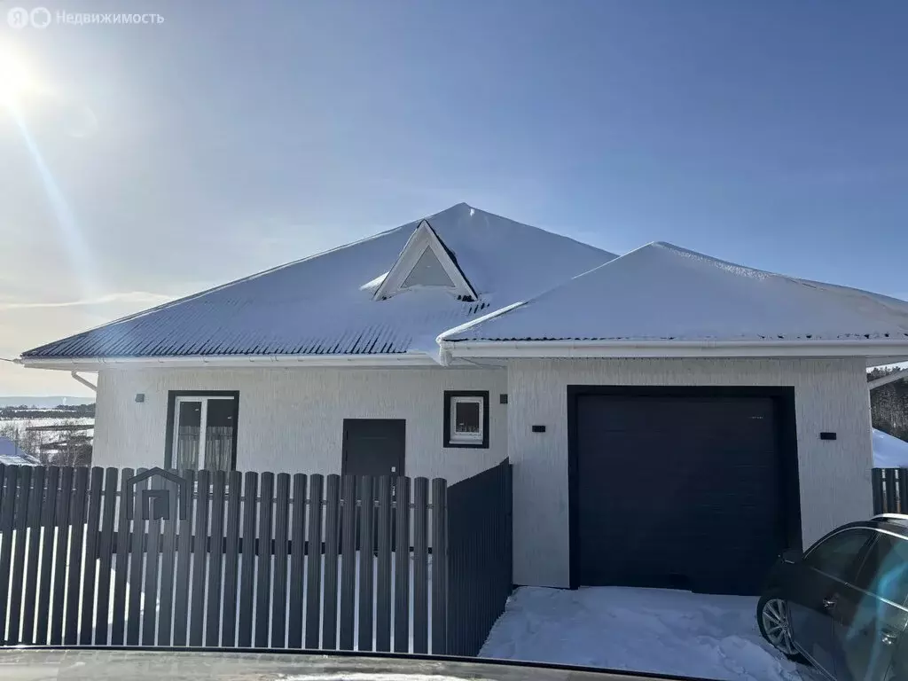 Дом в село Мамоны, Верхний переулок (200 м) - Фото 1