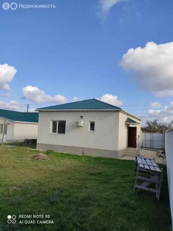 Дом в Сакский район, Суворовское сельское поселение, садовое ... - Фото 1