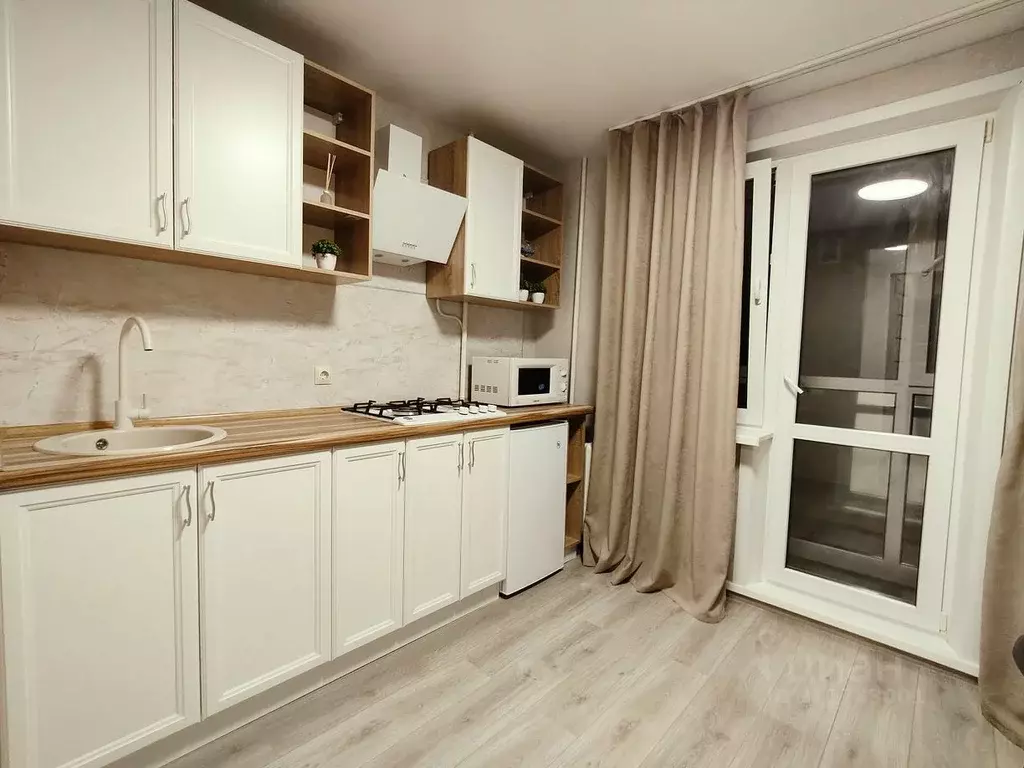 1-к кв. Псковская область, Псков Петровская ул., 29 (36.0 м) - Фото 2