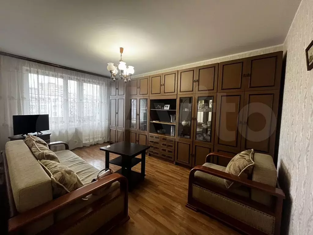 2-к. квартира, 45 м, 8/9 эт. - Фото 1