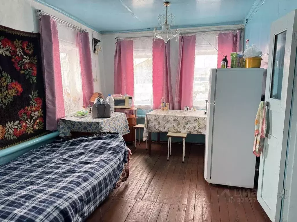 Дом в Тюменская область, Ялуторовский муниципальный округ, с. Киева ... - Фото 1