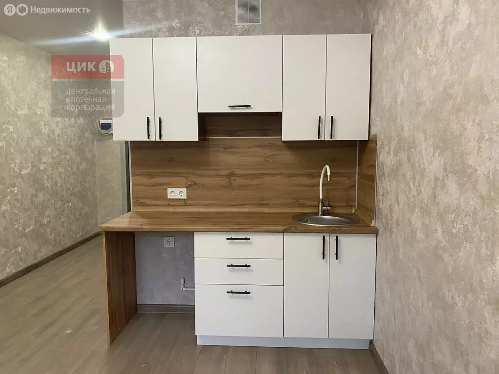 Квартира-студия: село Дядьково, 2-й Бульварный проезд, 9 (22.3 м) - Фото 1