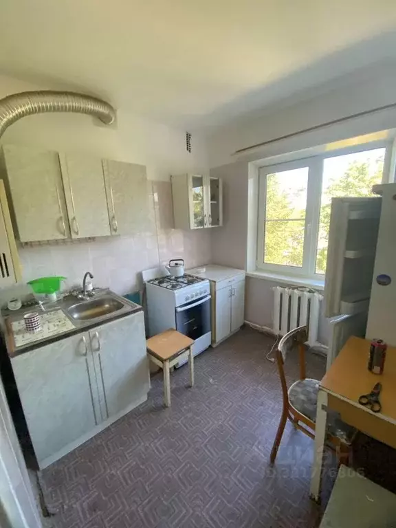 3-к кв. Брянская область, Брянск ул. Пушкина, 48 (45.2 м) - Фото 0