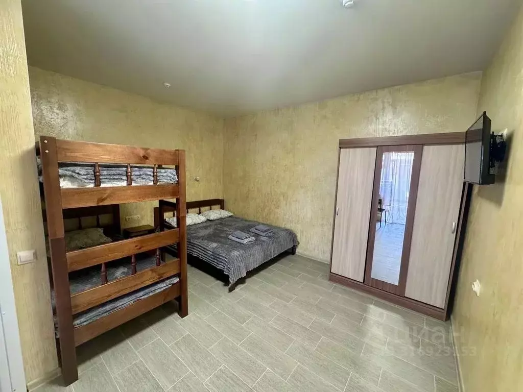 Комната Крым, Сакский район, с. Штормовое ул. Прибрежная, 15 - Фото 2