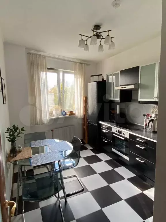 1-к. квартира, 45 м, 5/16 эт. - Фото 1