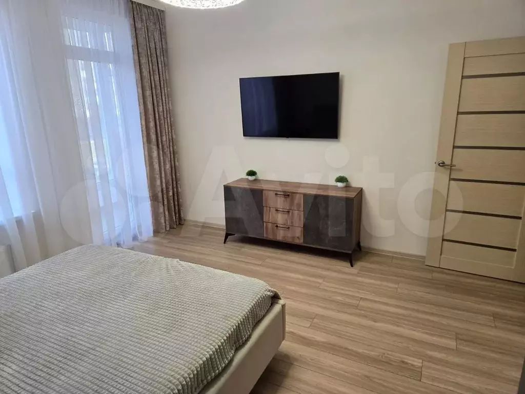 1-к. квартира, 40 м, 2/9 эт. - Фото 1