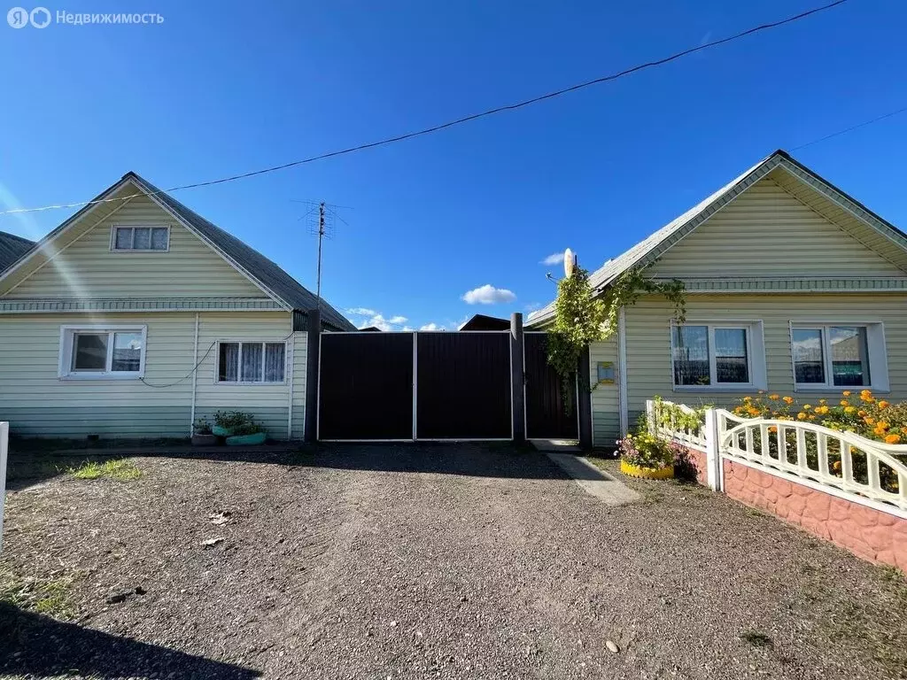 Дом в село Большая Елань, улица Декабристов, 19 (50 м) - Фото 2