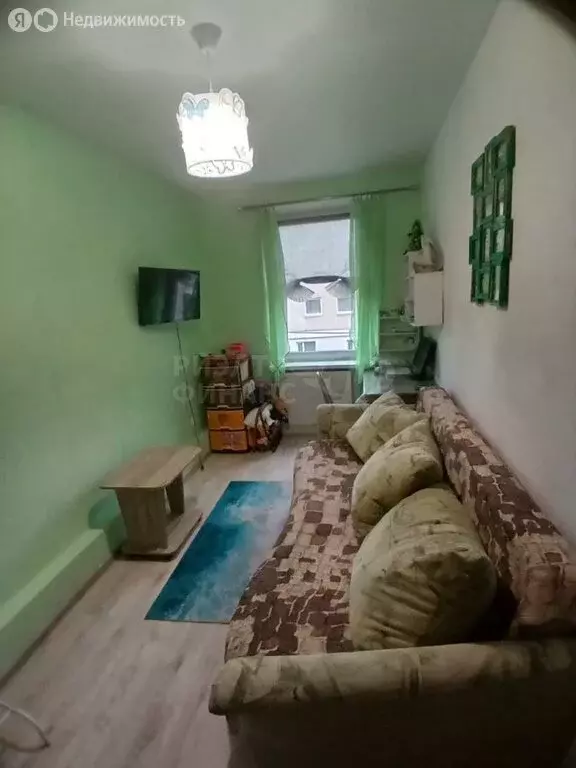 2-комнатная квартира: Пионерский, Южная улица, 11 (41.8 м) - Фото 1