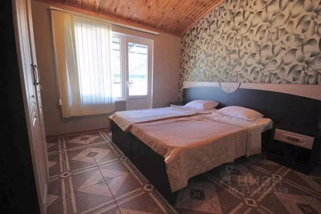 Комната Краснодарский край, Сочи ул. Декабристов, 181 (30.0 м) - Фото 0