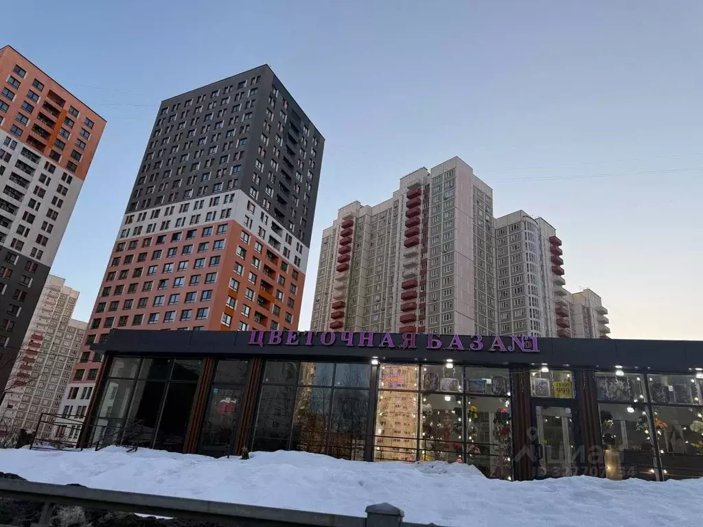 Помещение свободного назначения в Московская область, Химки просп. ... - Фото 1