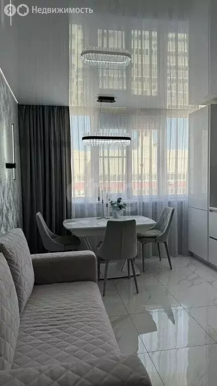 2-комнатная квартира: Воронеж, Олимпийский бульвар, 6 (65.2 м) - Фото 2