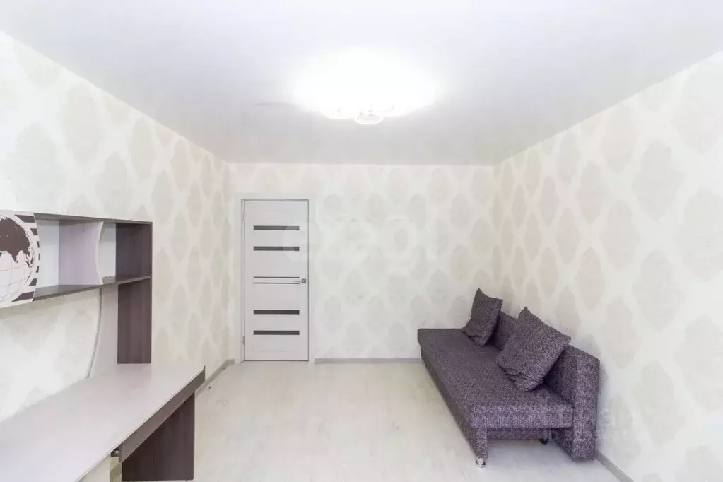 1-к кв. Тюменская область, Тюмень Амурская ул., 39 (38.1 м) - Фото 1