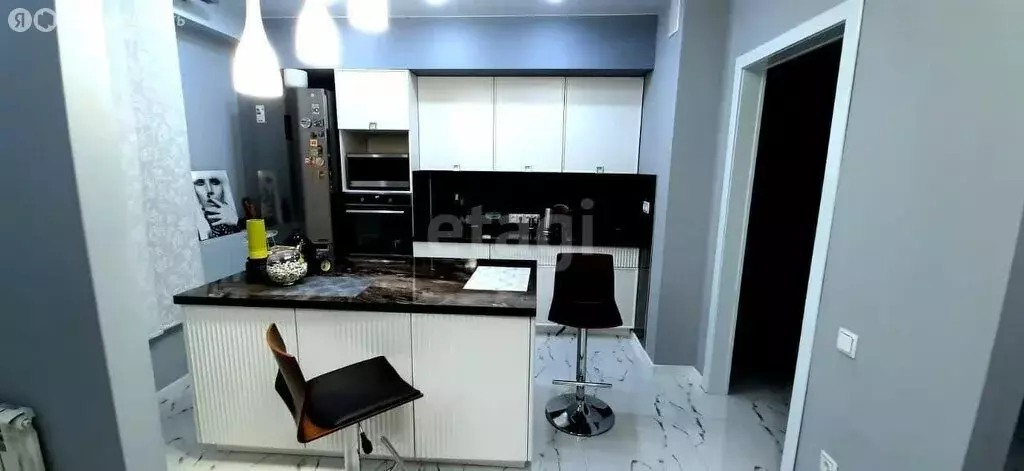 3-комнатная квартира: Иркутск, Дальневосточная улица, 141 (84.4 м) - Фото 1